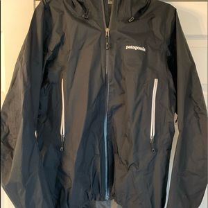 Women’s Patagonia GoreTex Shell